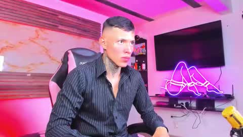 Snapshot of bonnie_bu chatting on 11.12.25 becky online show from 11.12.25