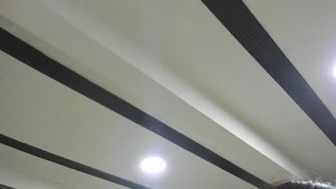 Snapshot of bonnie_bu chatting on 12.18.25 becky online show from 12.18.25