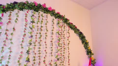 Bonnie  online show from 02.03.25