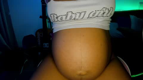 Snapshot of bonny_ebony1 chatting on 12.23.24 Bonny online show from 12.23.24