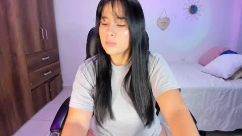 sofia  online show from 01.17.26