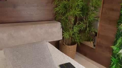 Bonny online show from 04.18.26