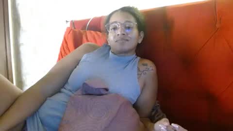 Queen Bon Vivantt online show from 12.26.24