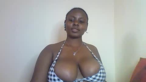 Snapshot of boobbyb chatting on 10.16.25 boobbyb online show from 10.16.25