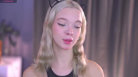 Alina online show from 10.17.25