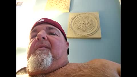 Snapshot of boolika chatting on 10.18.25 Boolika online show from 10.18.25