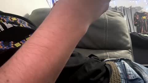 SHY BOY online show from 09.16.25