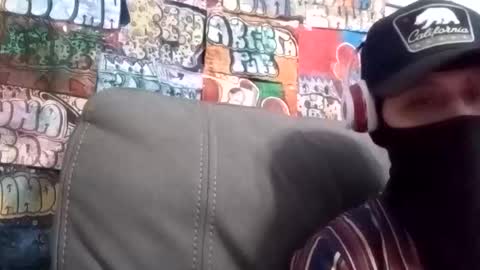 SHY BOY online show from 10.25.25