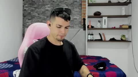 booyhott_ online show from 02.26.26