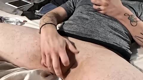 Snapshot of boredathome3 chatting on 03.04.25 boredathome3 online show from 03.04.25