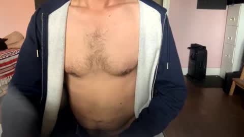 Snapshot of borisvian75019 chatting on 11.12.25 HornyBoo online show from 11.12.25