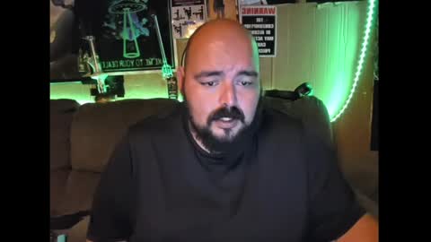 bossdeuce420 online show from 04.21.26