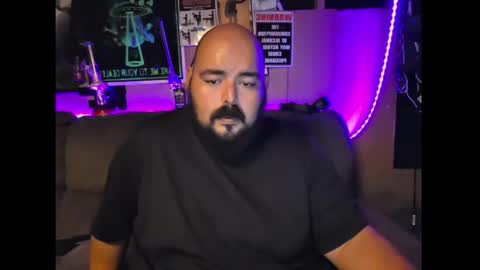 bossdeuce420 online show from 04.21.26