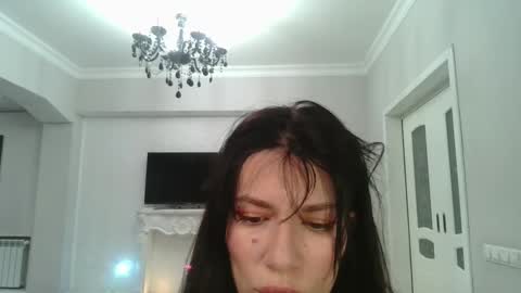 Snapshot of bossyiskitten chatting on 12.30.24 Bossy online show from 12.30.24