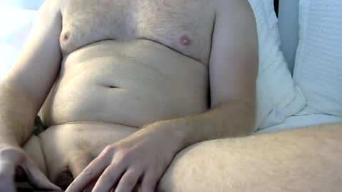 Snapshot of bostonguy79 chatting on 06.26.26 bostonguy79 online show from 06.26.26