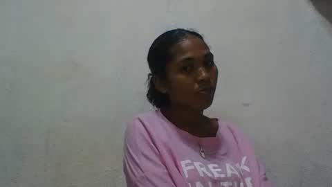 Snapshot of botoelia chatting on 12.17.25 botoelia online show from 12.17.25