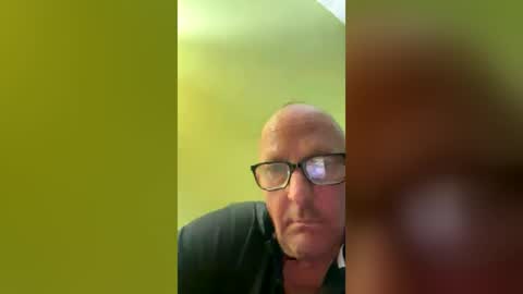 Snapshot of bournerobert1967 chatting on 08.01.26 bournerobert1967 online show from 08.01.26