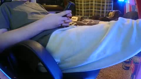 Bowerboi1217 online show from 12.19.25