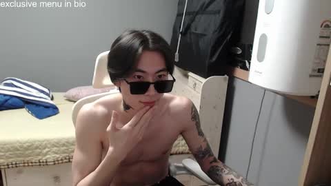 boxman556990 online show from 10.24.25