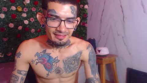 boy_tatto77 online show from 05.12.26