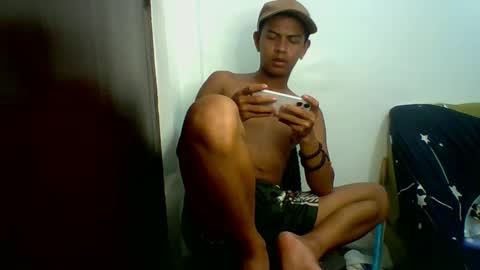 boyax16 online show from 12.10.24