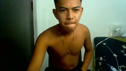 boyax16 online show from 12.12.24