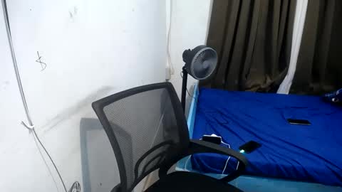 boyax16 online show from 02.19.25