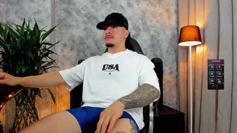 boyc02_ online show from 11.25.25