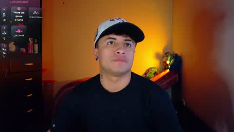 Snapshot of boylatin_777 chatting on 07.27.26 miguel online show from 07.27.26