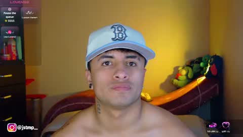 Snapshot of boylatin_777 chatting on 07.31.26 miguel online show from 07.31.26