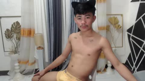 HI IM JAMES DONT FORGET GIVE ME THUMBS UP AND JOIN TO MY FANCLUB online show from 12.03.24