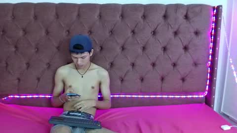 Snapshot of boys_hotparty chatting on 12.18.24 ALEX - TAYLER -MIKE online show from 12.18.24
