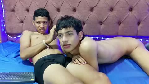 Snapshot of boys_hotparty chatting on 01.23.25 ALEX - TAYLER -MIKE online show from 01.23.25