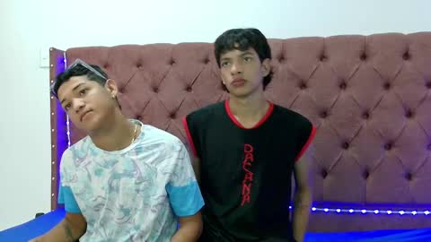 Snapshot of boys_hotparty chatting on 01.30.25 ALEX - TAYLER -MIKE online show from 01.30.25