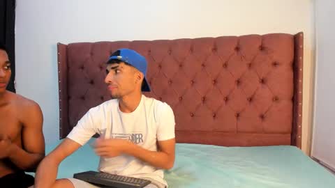 Snapshot of boys_hotparty chatting on 09.12.25 ALEX - TAYLER -MIKE online show from 09.12.25