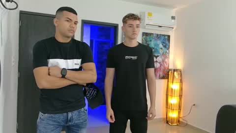 Angelo Mark Fernando Taylor online show from 11.08.25