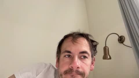 Snapshot of boyslut8 chatting on 11.10.25 boytoyhh online show from 11.10.25