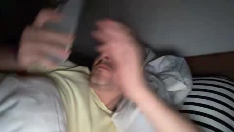 Snapshot of boyslut8 chatting on 11.20.25 boytoyhh online show from 11.20.25