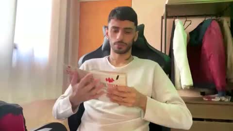 Snapshot of boyzinm2 chatting on 09.10.25 boyzinm2 online show from 09.10.25