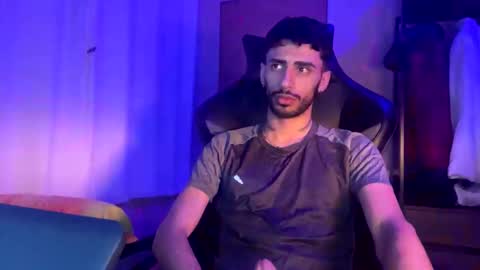 Snapshot of boyzinm2 chatting on 09.15.25 boyzinm2 online show from 09.15.25