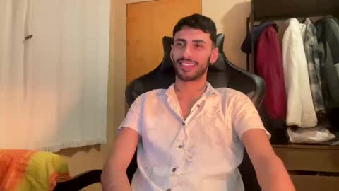 Snapshot of boyzinm2 chatting on 09.16.25 boyzinm2 online show from 09.16.25