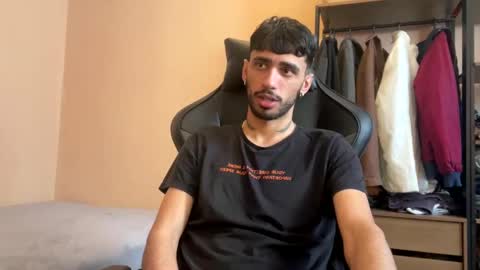 Snapshot of boyzinm2 chatting on 11.10.25 boyzinm2 online show from 11.10.25