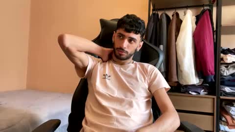 Snapshot of boyzinm2 chatting on 11.11.25 boyzinm2 online show from 11.11.25