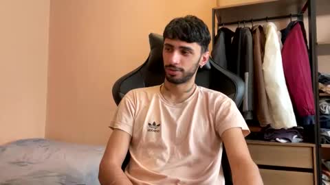 Snapshot of boyzinm2 chatting on 11.30.25 boyzinm2 online show from 11.30.25