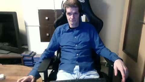 Snapshot of bponie1 chatting on 12.24.24 bponie1 online show from 12.24.24