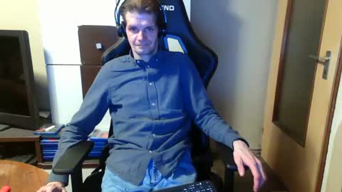 Snapshot of bponie1 chatting on 01.24.25 bponie1 online show from 01.24.25