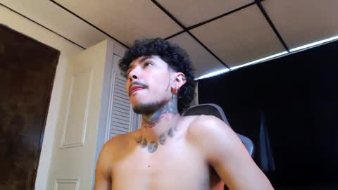 Snapshot of bra_c chatting on 04.02.26 bra_c online show from 04.02.26