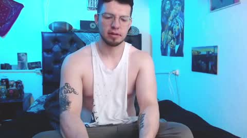 brad hot boy online show from 12.16.24