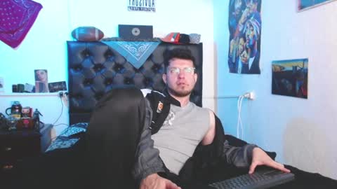 brad hot boy online show from 03.06.25