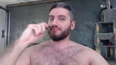 Snapshot of brad_pittfall chatting on 12.17.24 ask me online show from 12.17.24